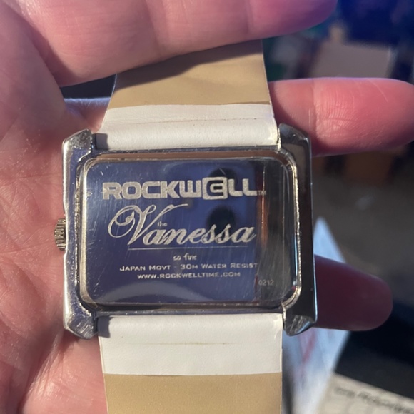 Rockwell Vanessa VN103 with 2 New sealed in original packaging Batteries - Picture 3 of 6